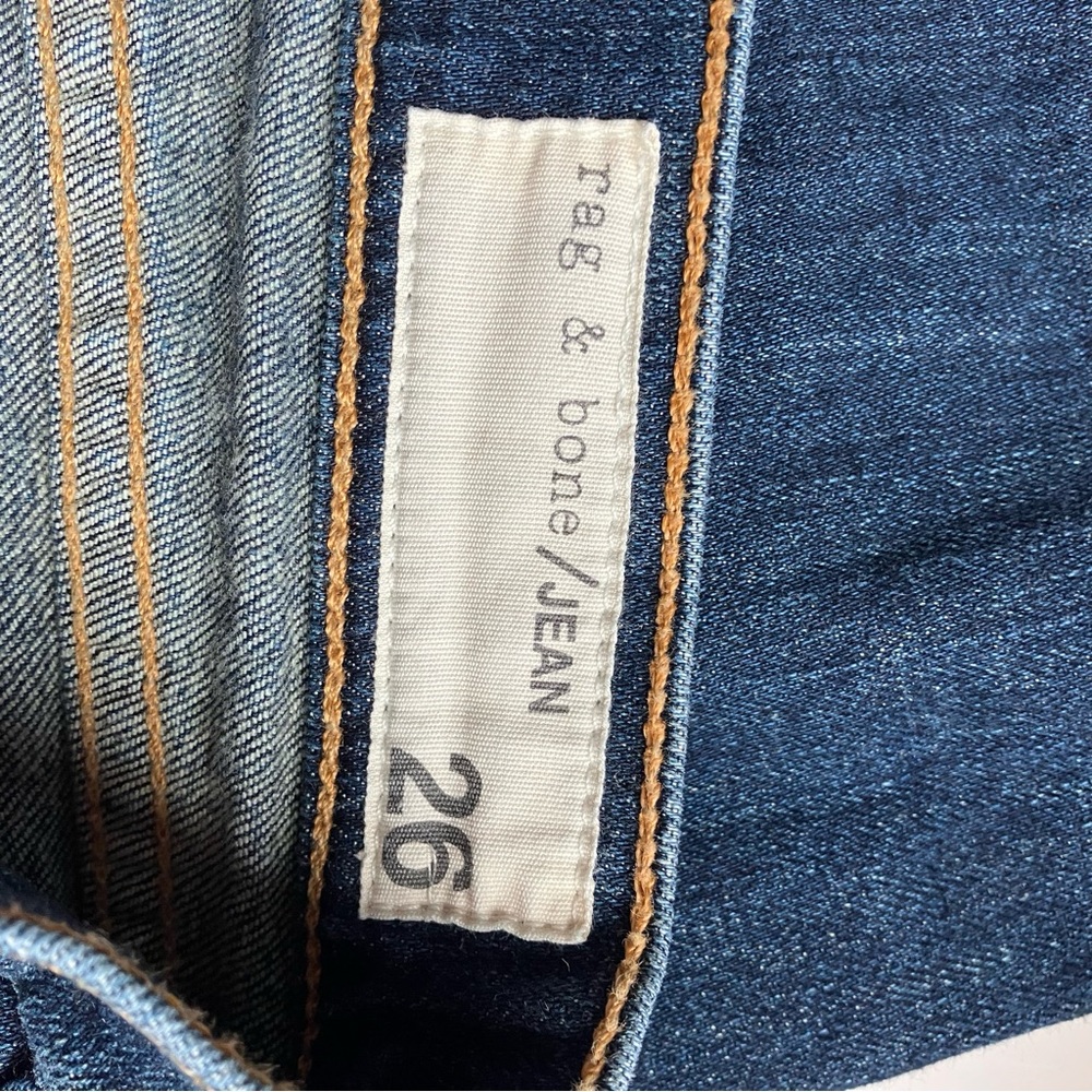 Rag & Bone Burnley Tomboy Distressed Denim Jeans size 26 - Picture 11 of 11